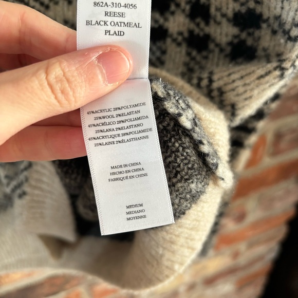 Rails Reese Wool Blend Cardigan Sweater in Black Oatmeal Plaid, M - Picture 7 of 8